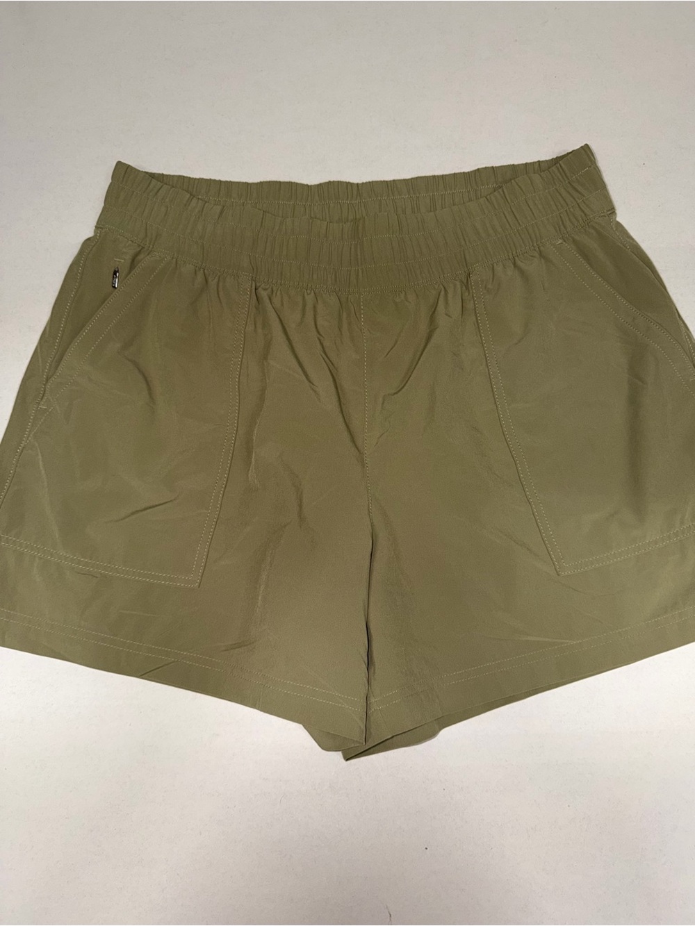 Women's Athleta Olive Green Elastic-Waist Shorts Size XL